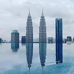 Eaton Residence Klcc Skyline