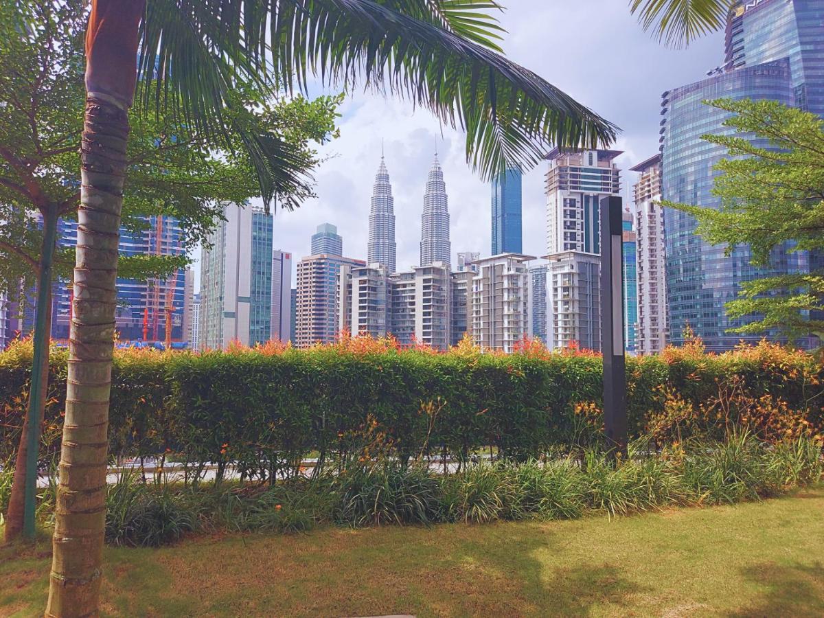 Eaton Klcc Skyline Kuala Lumpur